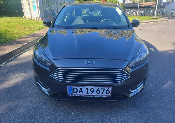 Ford Focus cena 39900 przebieg: 114500, rok produkcji 2017 z Kraków małe 92